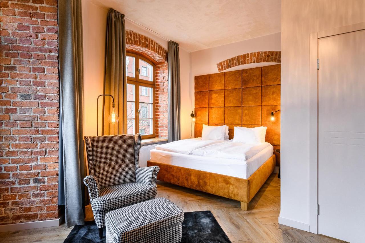 Adler Aparthotel クライペダ エクステリア 写真